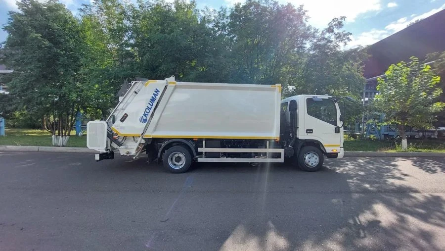 Mechanized Garbage Truck - Model: Мусоровоз