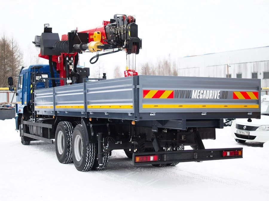 Hydraulic Load Crane Special Vehicle KamAZ 65117 MKMA 64K04N-UN