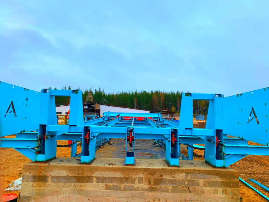 Log Cross Conveyor Table for Receiving and Primary Separation