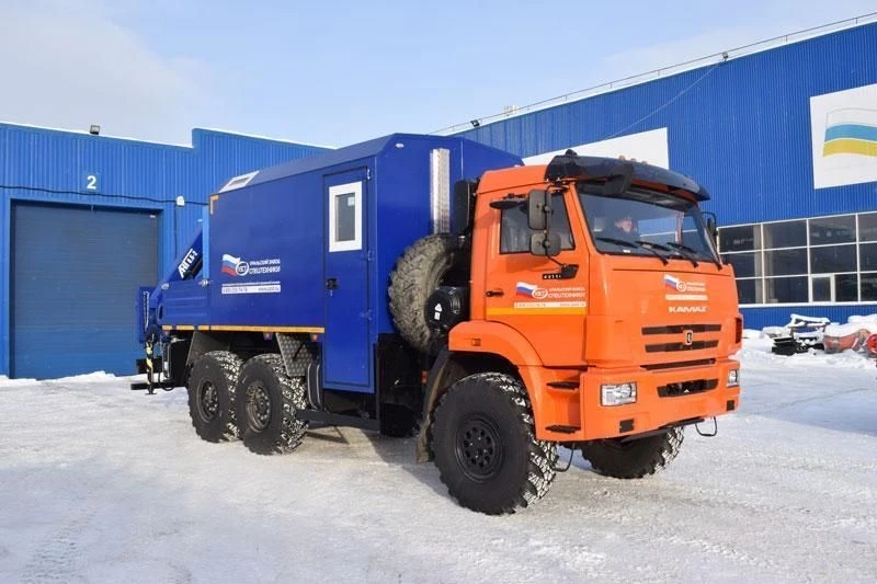 Mobile Workshop with Crane UZST Model 483F-38 on KAMAZ 43502-D5 Chassis