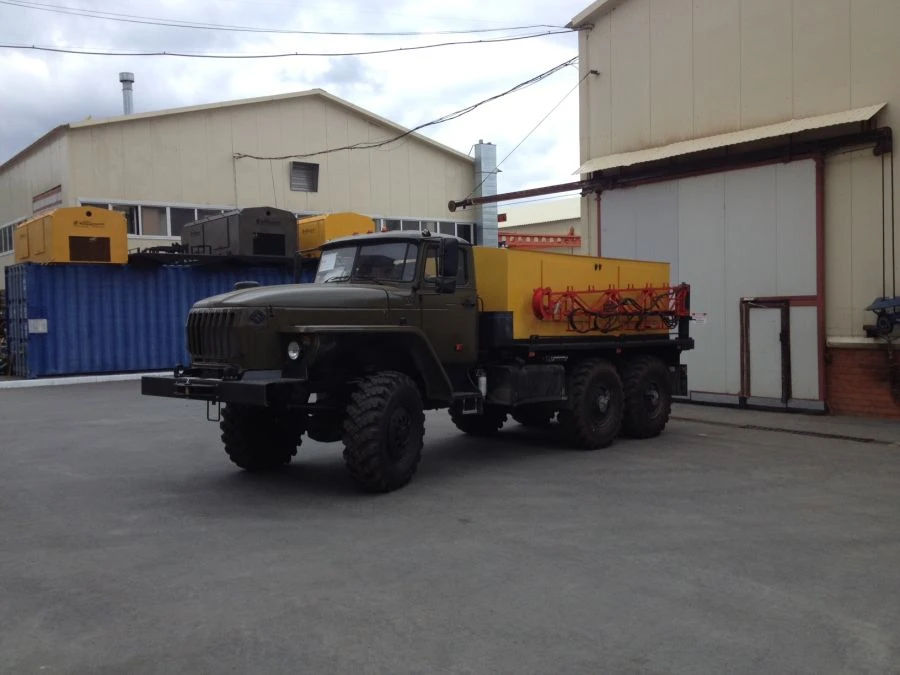 Aerodrome Mobile Unit APA-100-CA Model 008-CA-02 on Ural 4320 Chassis