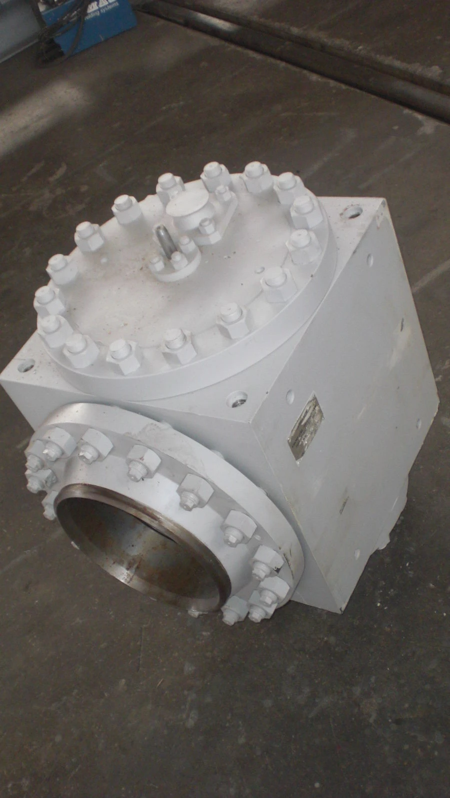 Shut-off and Control Valve for Pipelines and Hydraulic Systems