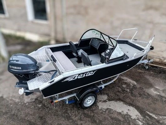 Bester 450DC Aluminum All-Welded Motorboat