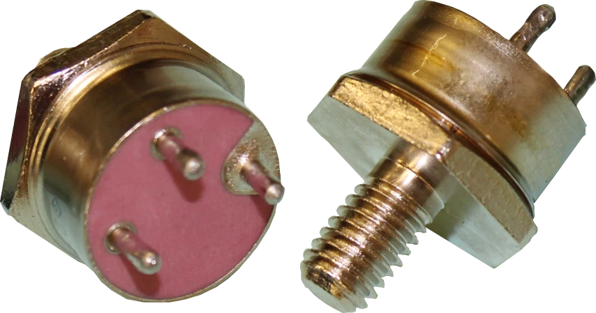 Powerful Silicon Epitaxial-Planar n-p-n Switching Transistor KT879A