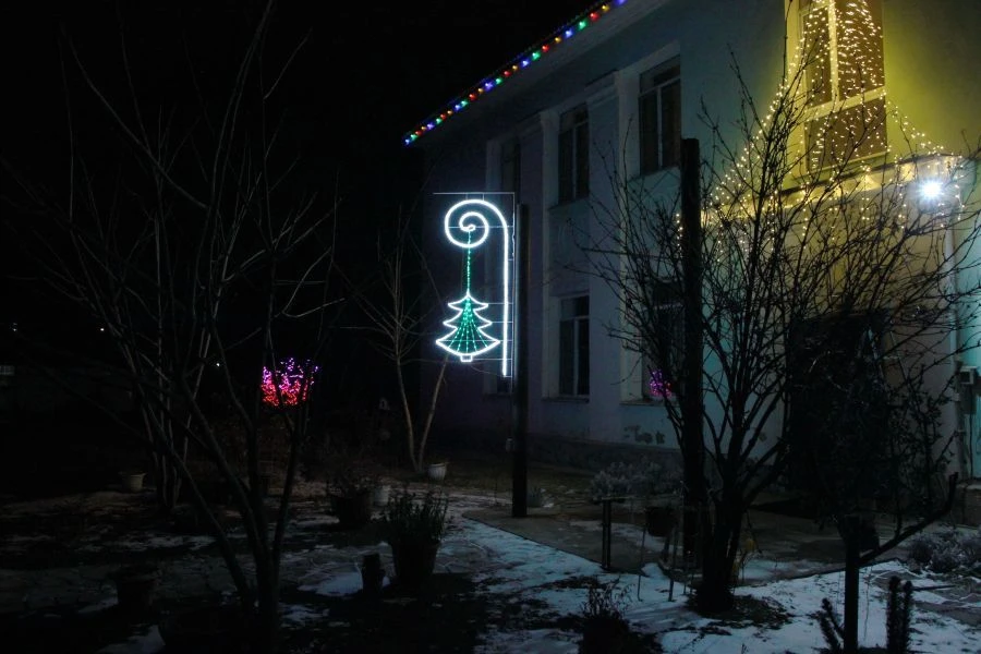 LED Decorative Street Light Panel "Magical Christmas Tree" - 220V