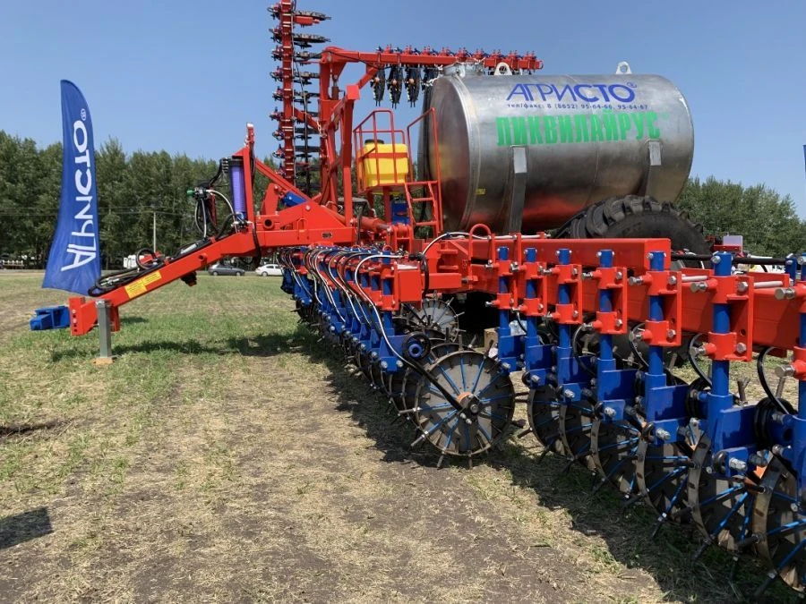 Liquid Fertilizer Applicator "LIKVILAIRES