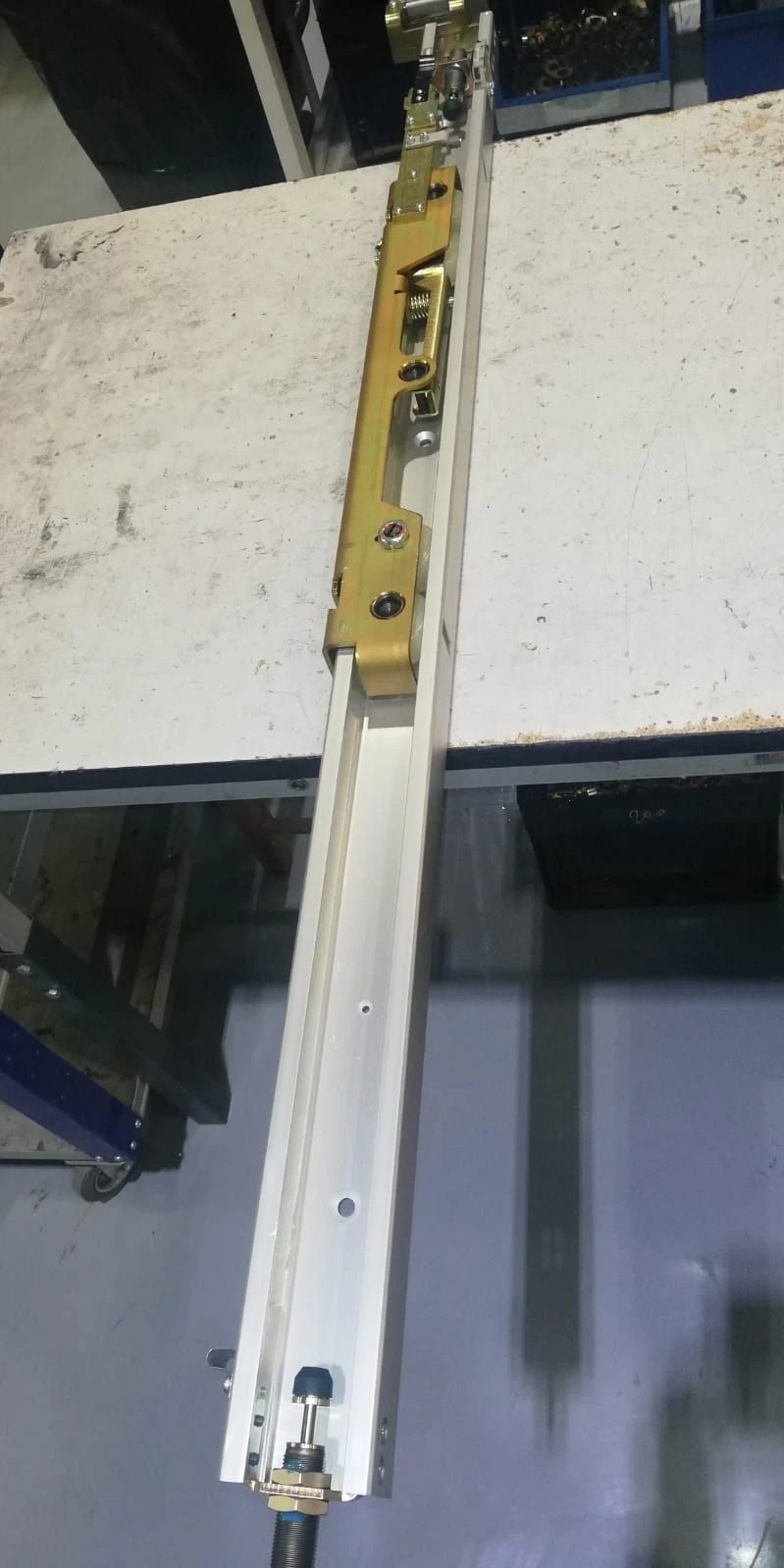 تعليق باب منزلق للسيارات الركاب PDK-532/1305-V-KK664.1