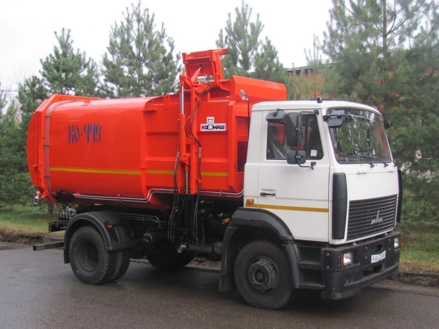 Side Loading Garbage Truck KO-449-41 on MAZ-4381C0 Chassis