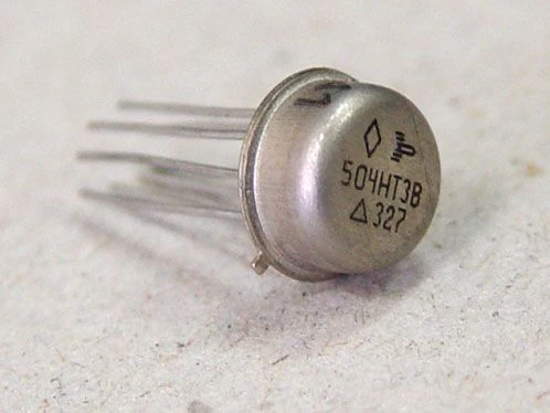 High-Power Matched Pair of Field Transistors K504HT3A