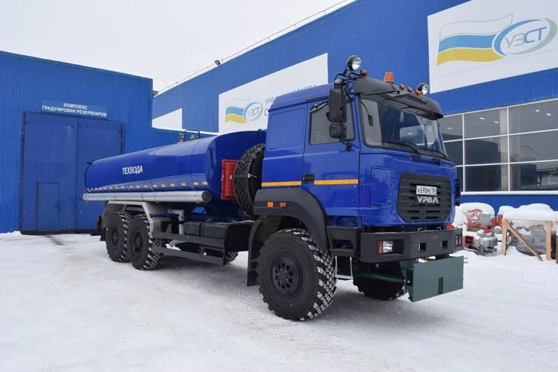 Technical Water and Salt Solution Tanker UZST02 Ural 4320-16