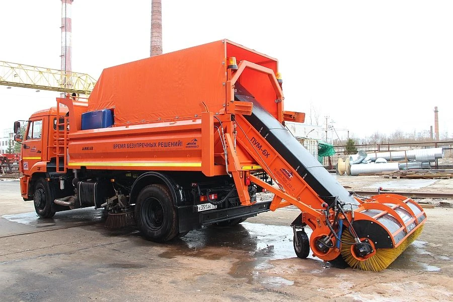 Mechanical Sweeping and Cleaning Machine PUM-6X