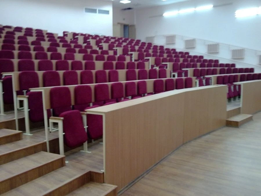 Semi-soft Monoblock with Folding Seats