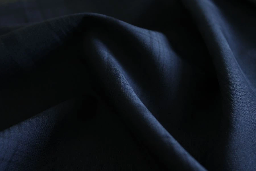Suiting Fabric Wool Blend, Article 18s186sAR-DY, Color 10-5