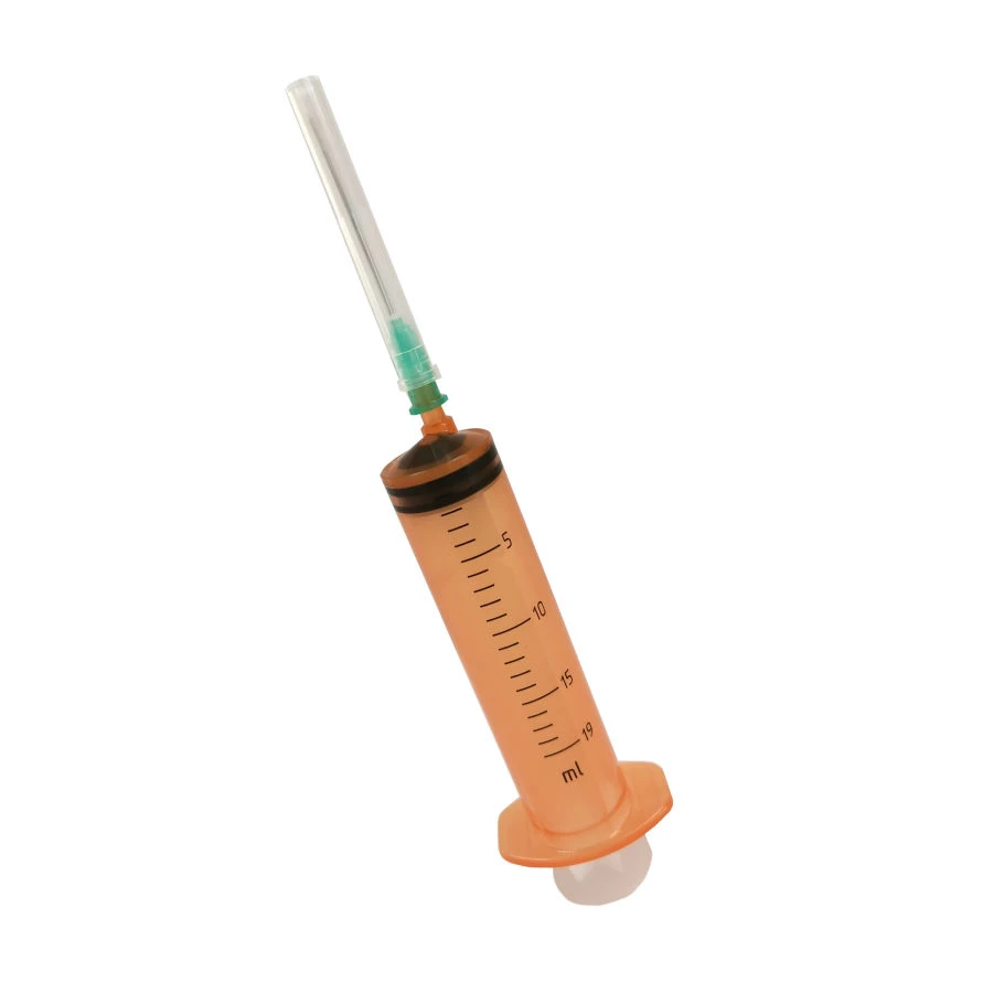 Sterile Single-Use Three-Part Luer Tip Syringe with Needle, 19ml