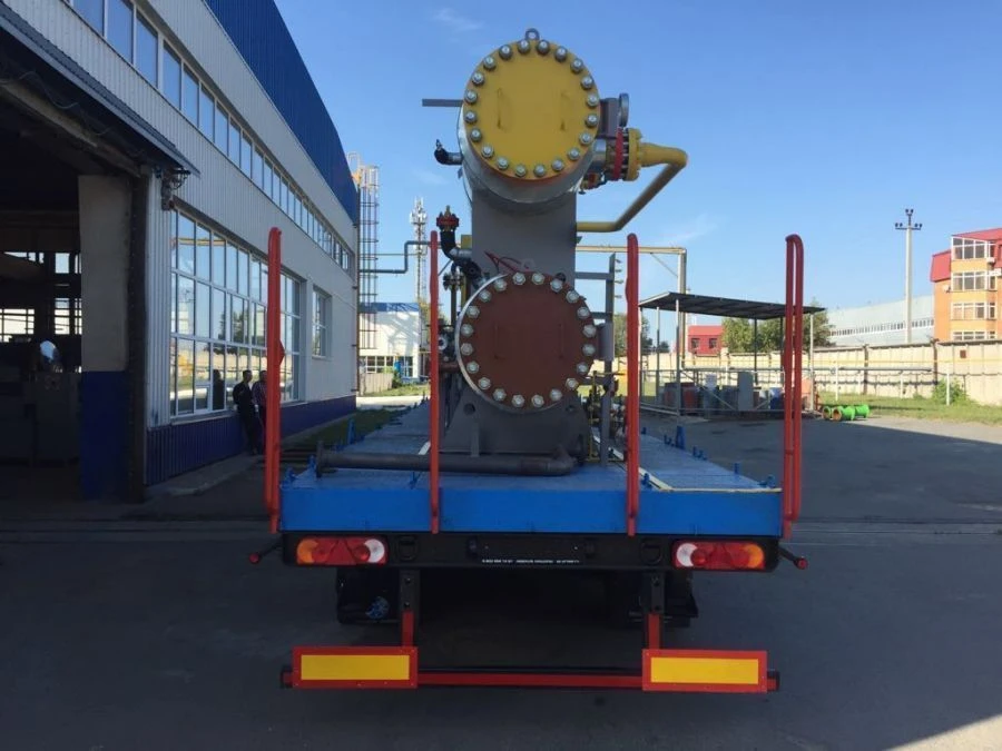 Heavy-Duty Car Trailer for Transporting Construction Equipment - Model 836927