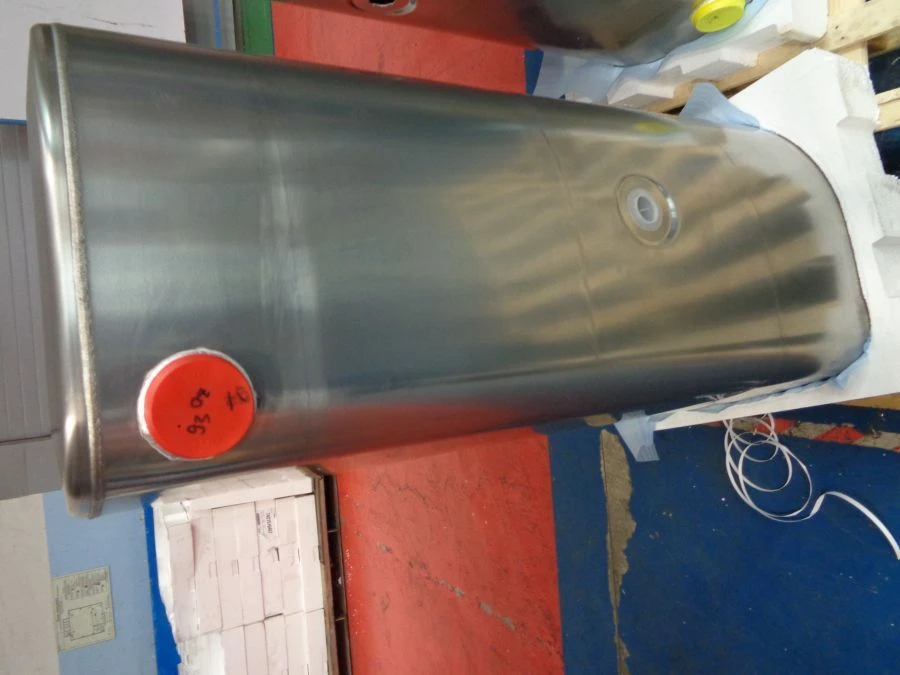 Rectangular Fuel Tank 710mm Diameter, 610L Capacity