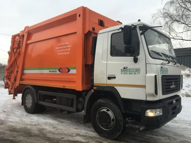 Rear-Loading Garbage Truck Model MK-3544-02