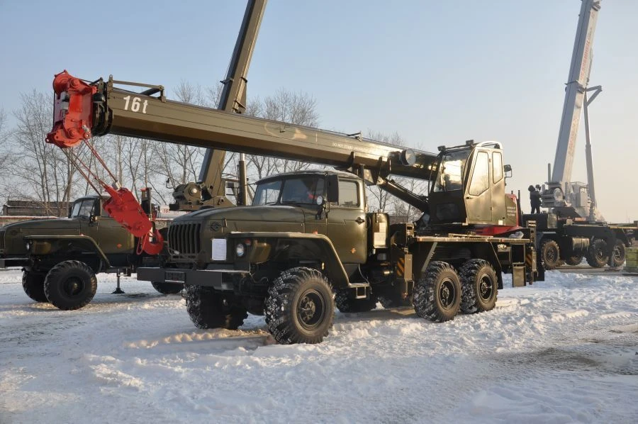 Crane KС-45734 with Unique Boom Design 6929Z1-2, 6929Z1-3