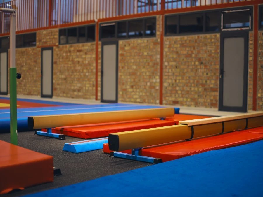 Training Gymnastics Beam for Women