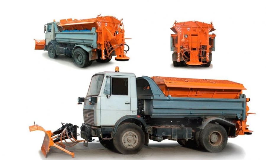 Universal Road Machine SDK-5550 on MAZ 59365R Chassis