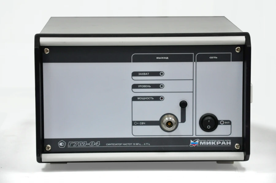 Frequency Synthesizer G7M-04/3