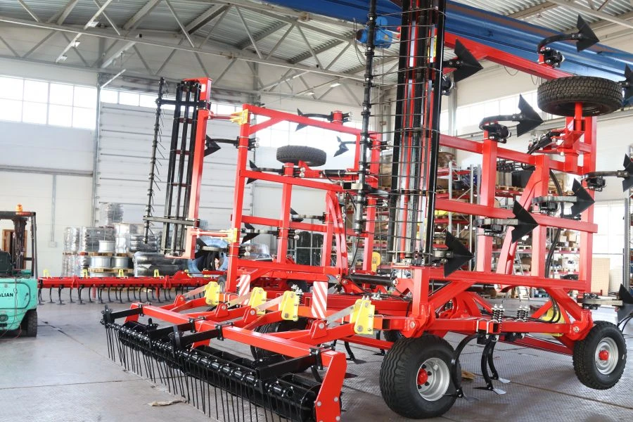 Chisel Plow for Soil Aeration - Chizelmaster-9600