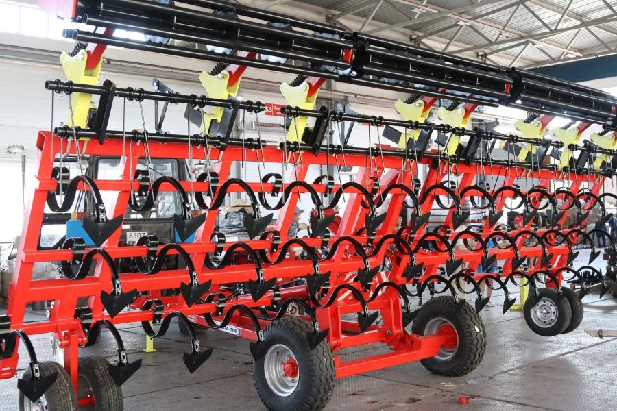 Medium Pre-Planting Cultivator "Tillermaster 7200