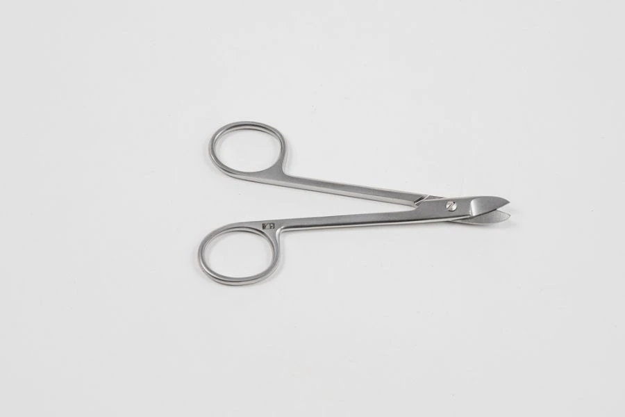Surgical Crown Scissors VZ-N-79