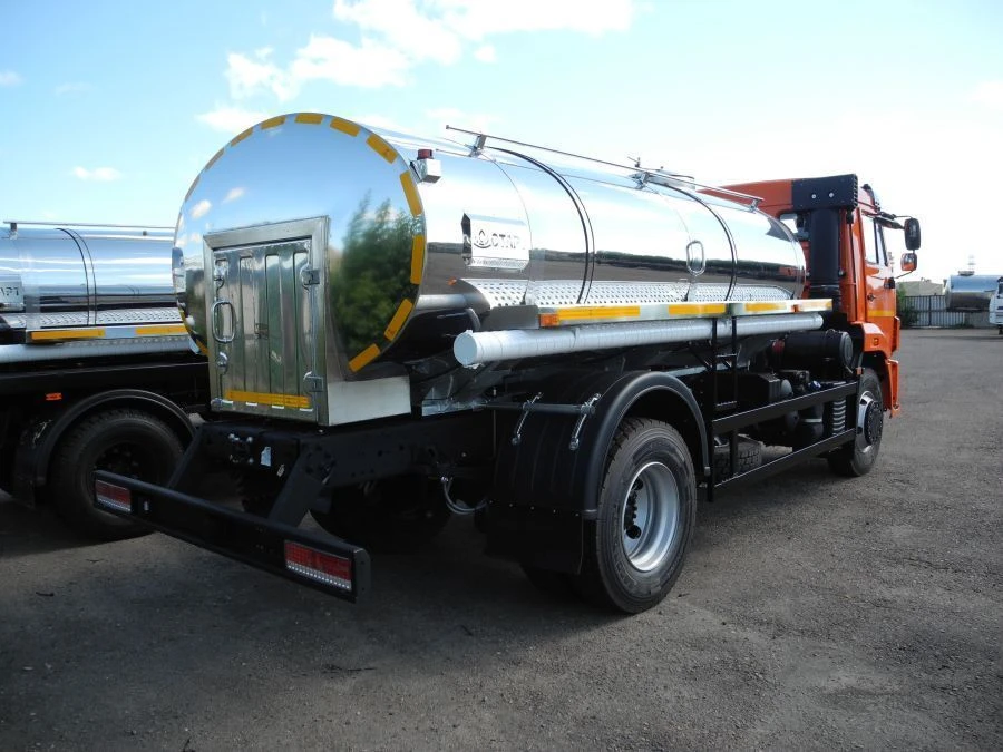 专用油罐车 56874-0000010-25
