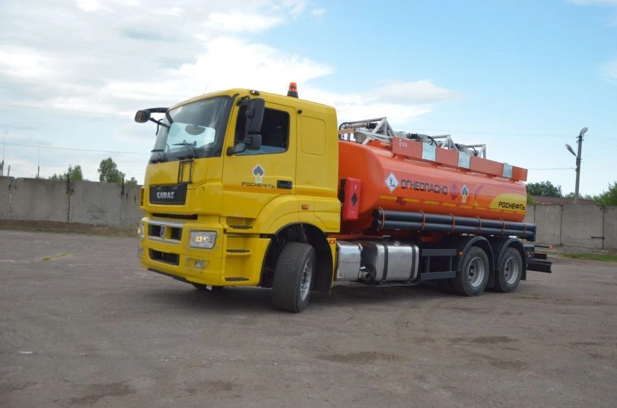 GRK7 Type Tanker 56219-0000011 on KAMAZ 65207-S5 Chassis