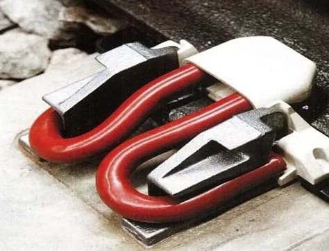 Rail Anchor Clamp for Securing Rails to Concrete Base PFK-350