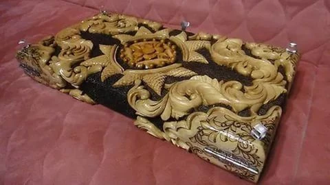Нарды (шахматы) резные 40х40СМ