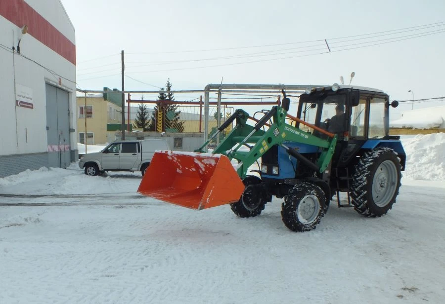 Universal Agricultural Loader PU-08 "Kuzbass