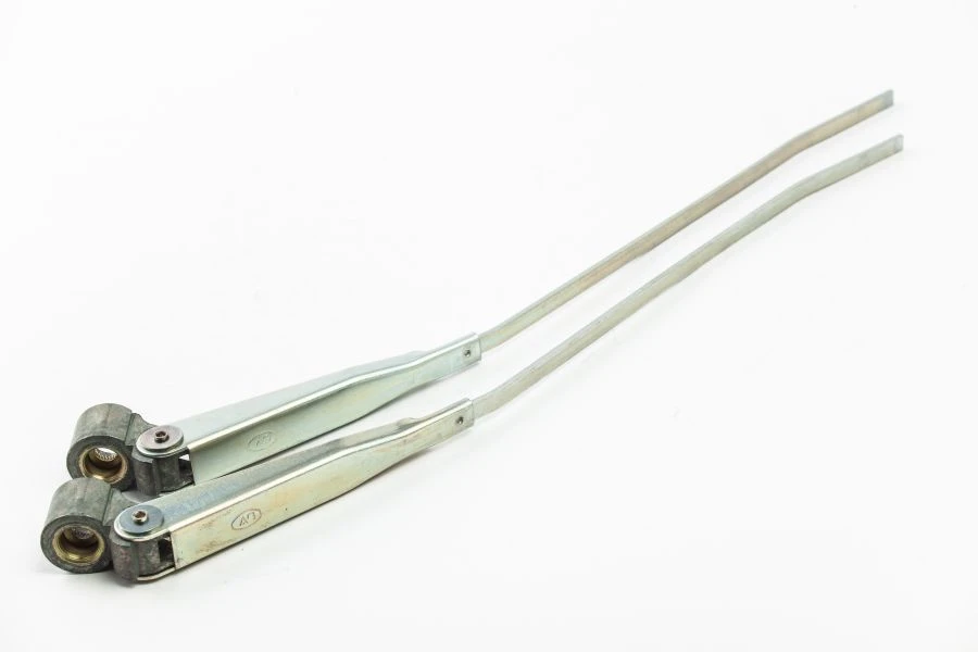 Windshield Wiper Lever SЛ236Е-5205800