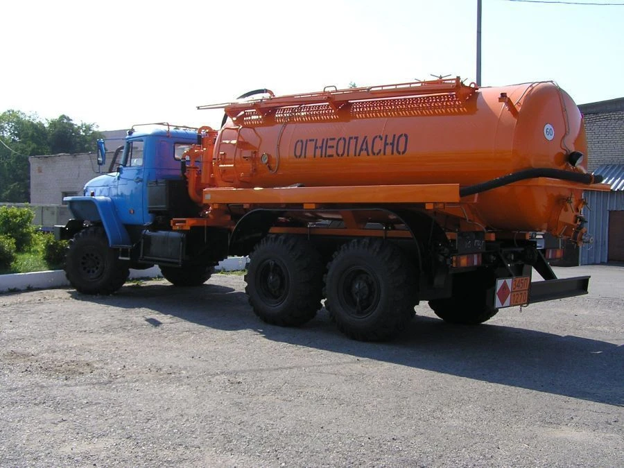 Vacuum Cleaning Machine 5686-0000010-12 for Ural-4320 Chassis
