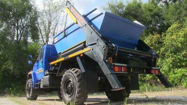 Special Loading and Unloading Platform with Crane Manipulator 6Y121
