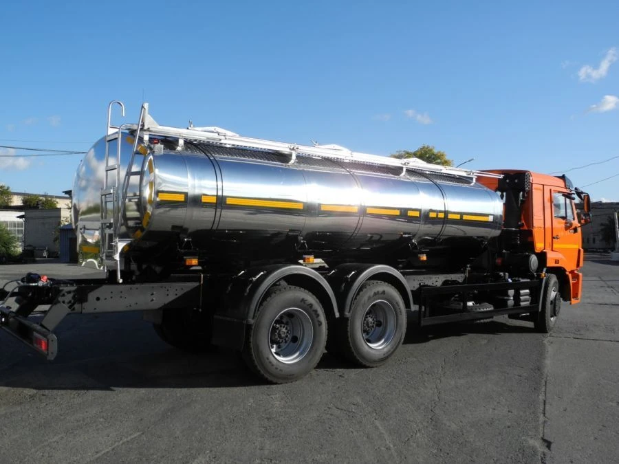 食品液体专用罐车 KAMAZ