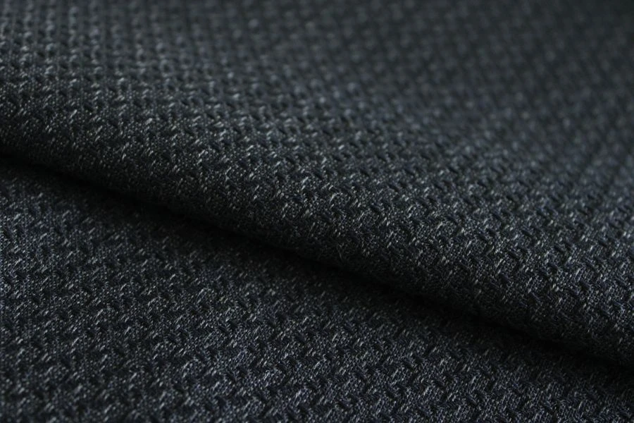 Wool Suiting Fabric 100% Wool, Article 18s24AR-DY, Color 105-52