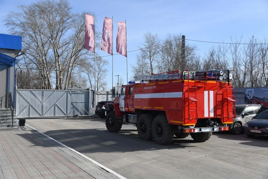 Fire Tanker Vehicle AC-9 58813B on Ural Chassis