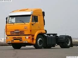 Saddle Tractor KAMAZ 5460 - Heavy-Duty Towing Vehicle