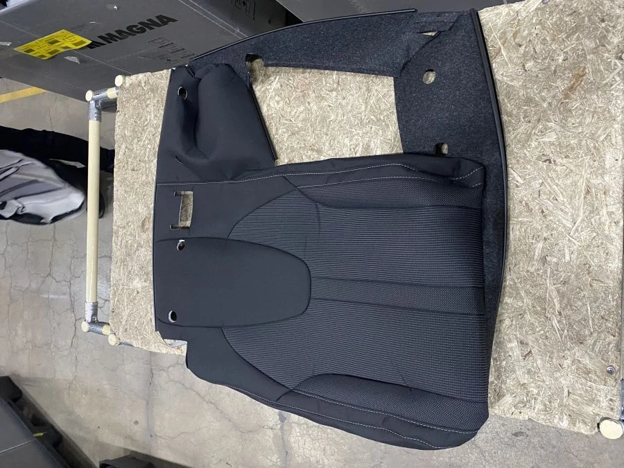 Right Rear Seat Backrest Upholstery for Skoda Octavia A8 5ER885806