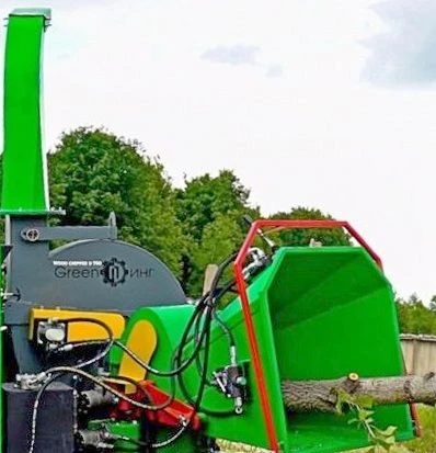 Wood Shredder for Processing Tree Waste "GreenPing WC 750 Pro