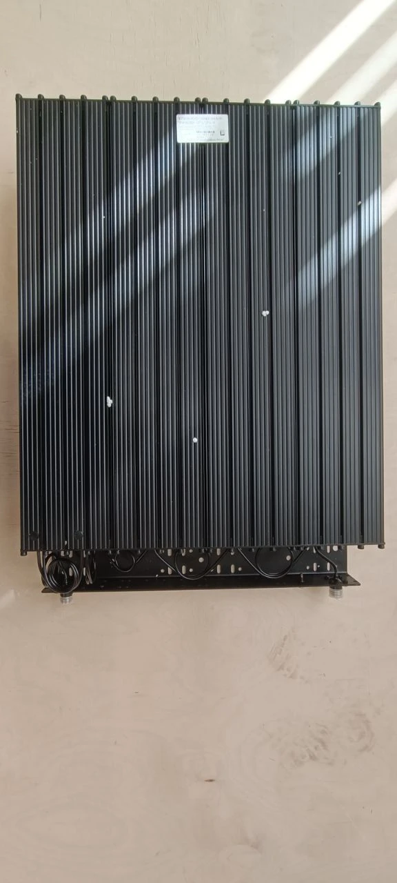 Band-Pass Filter PRF160NK-4R3/2R4-K for Antenna Systems