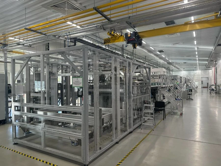 Automated PECVD System for Efficient Reactor Plate Handling PLU