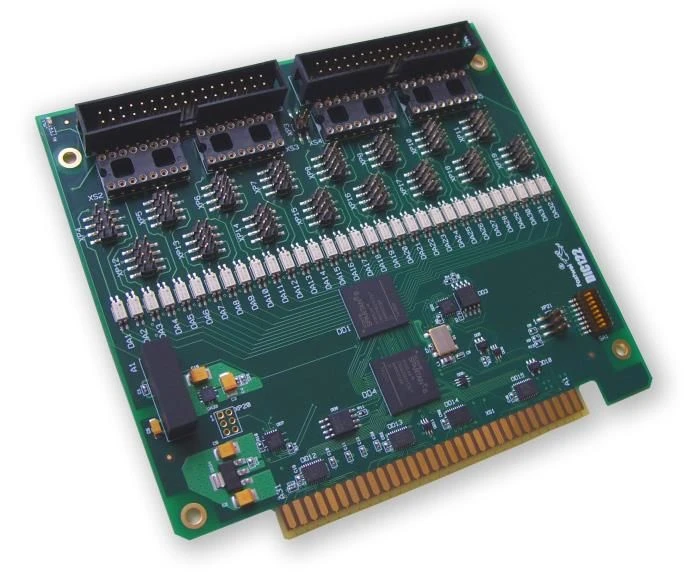 Isolated Discrete Input Module DIC122 for 32 Channels