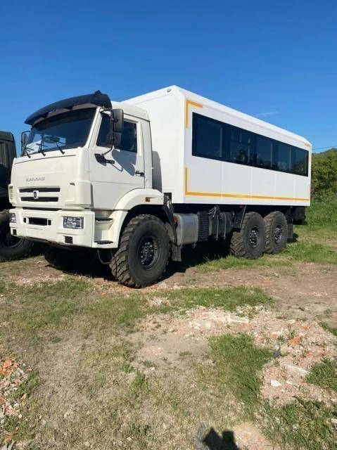 Specialized Workforce Bus on KAMAZ Chassis KAMAZ-018/2011/TRCU-3axle-101
