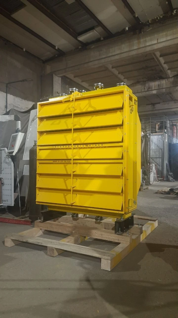 Air-Cooled Apparatus for Liquid Cooling with Pressure Range 0.07 to 16.0 MPa