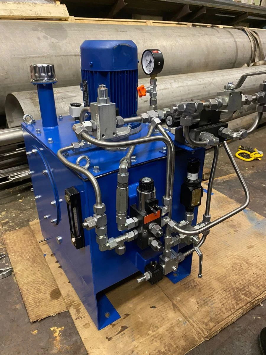 Hydraulic Steering System for Meteor 120R Project 03580