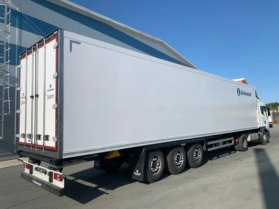 Arctic Box Cargo Insulated Van 13680x2600x2780