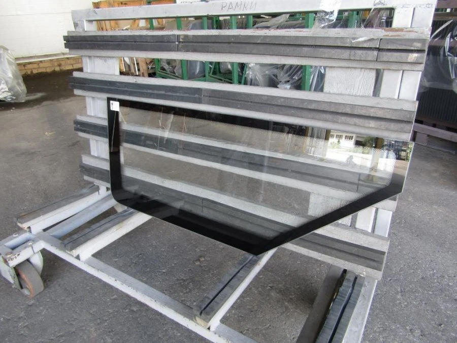 Right Side Window Insulated Glass Unit for PAZ 320405-04-5403102-11